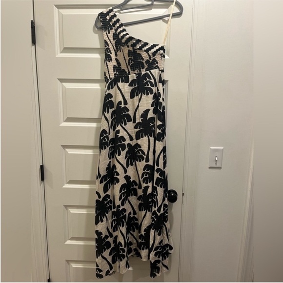 FARM Rio Monochrome Palm Maxi Dress - Picture 7 of 8